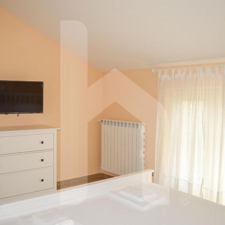 Homiday - Residenza D'Annunzio Apartment ปีเนโต ภายนอก รูปภาพ