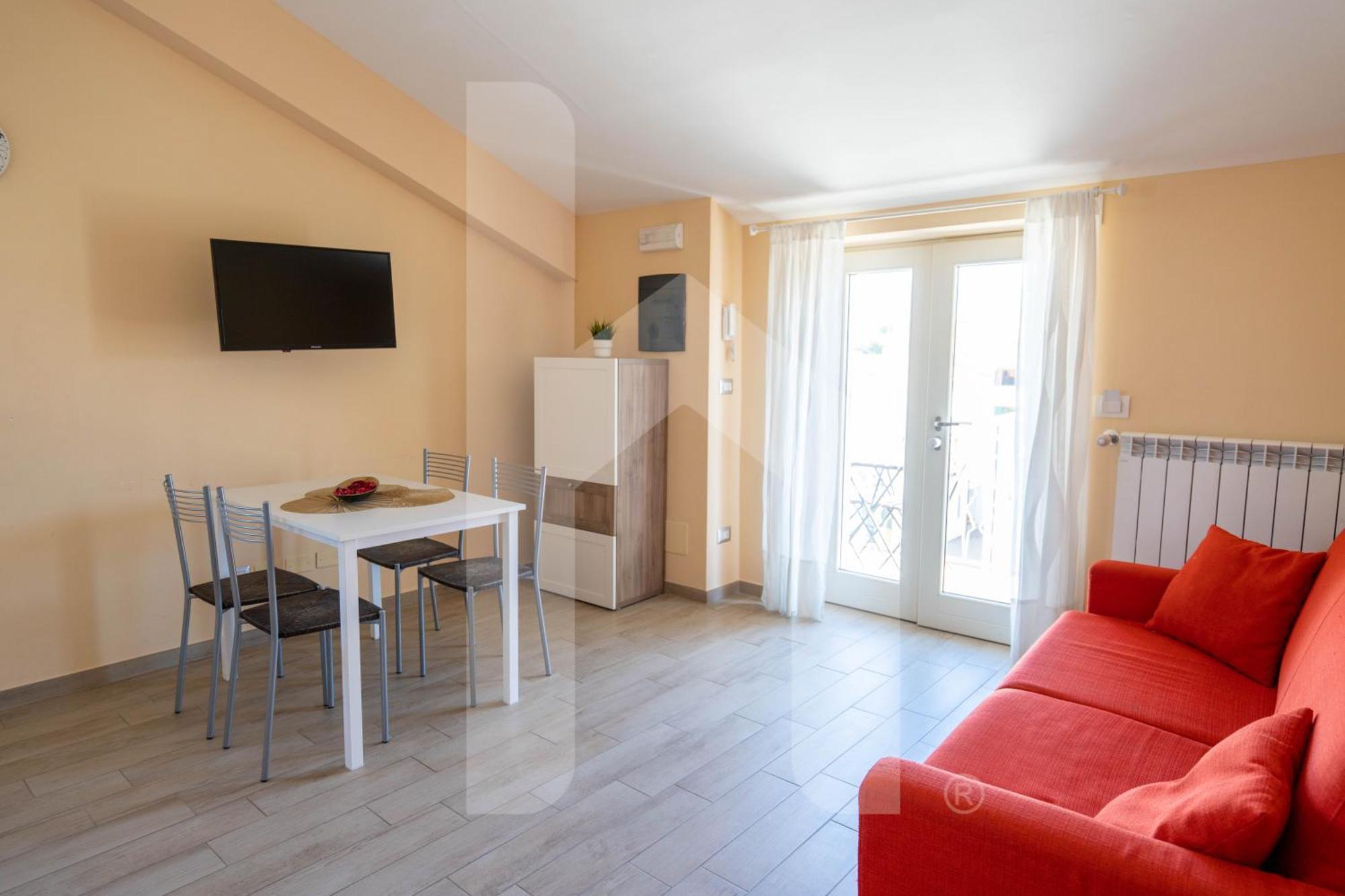 Homiday - Residenza D'Annunzio Apartment ปีเนโต ภายนอก รูปภาพ