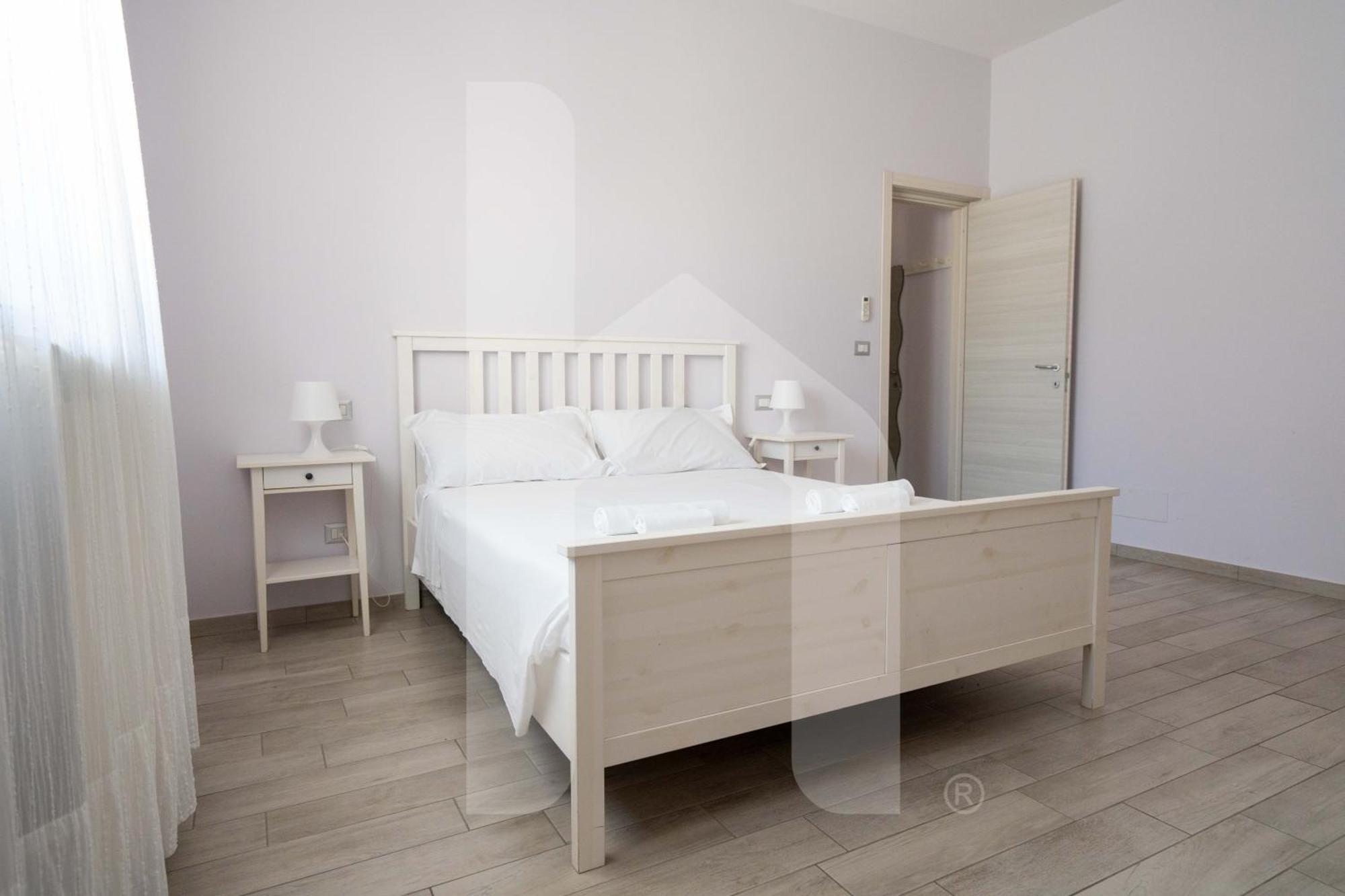 Homiday - Residenza D'Annunzio Apartment ปีเนโต ภายนอก รูปภาพ