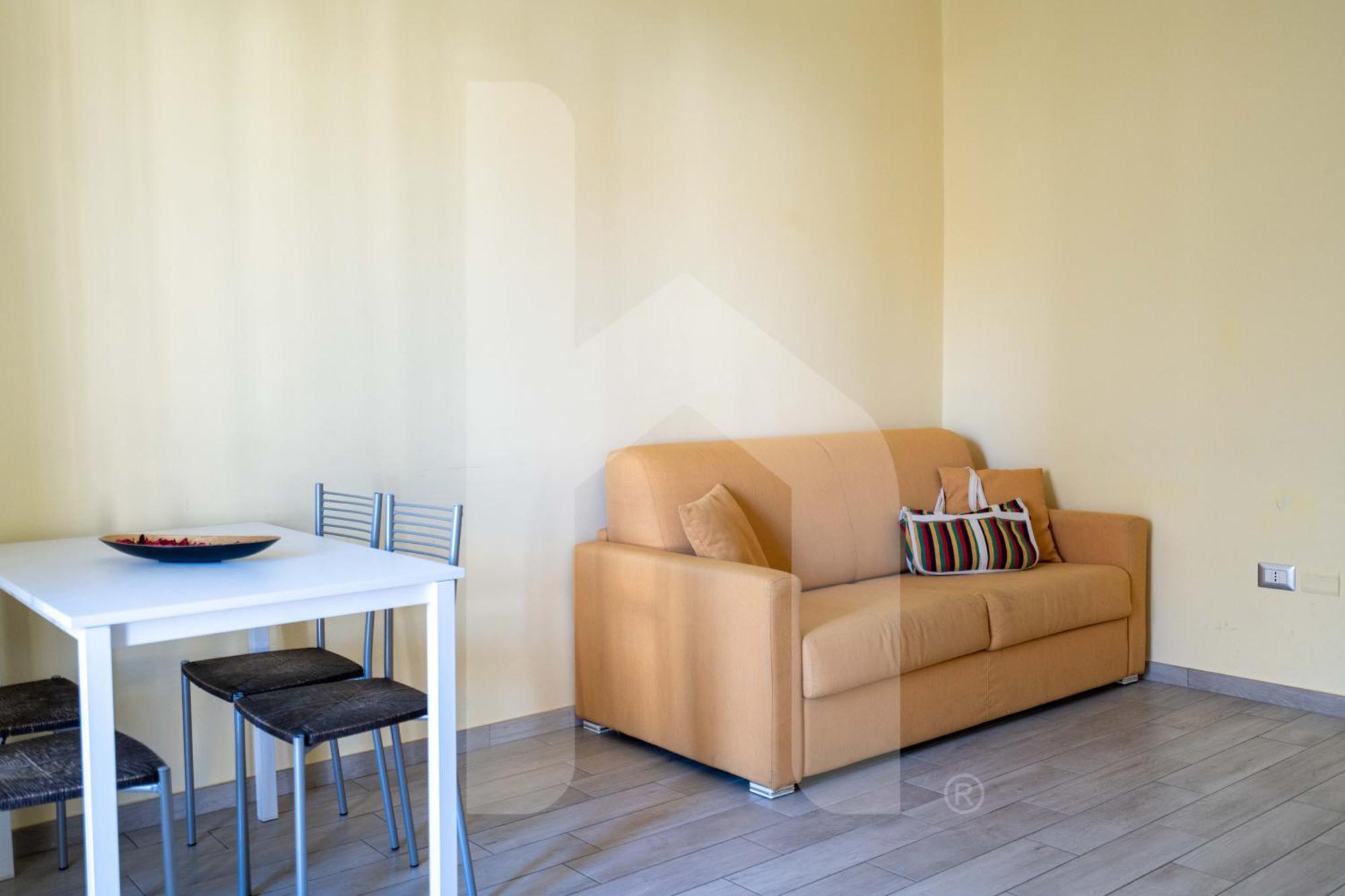 Homiday - Residenza D'Annunzio Apartment ปีเนโต ภายนอก รูปภาพ