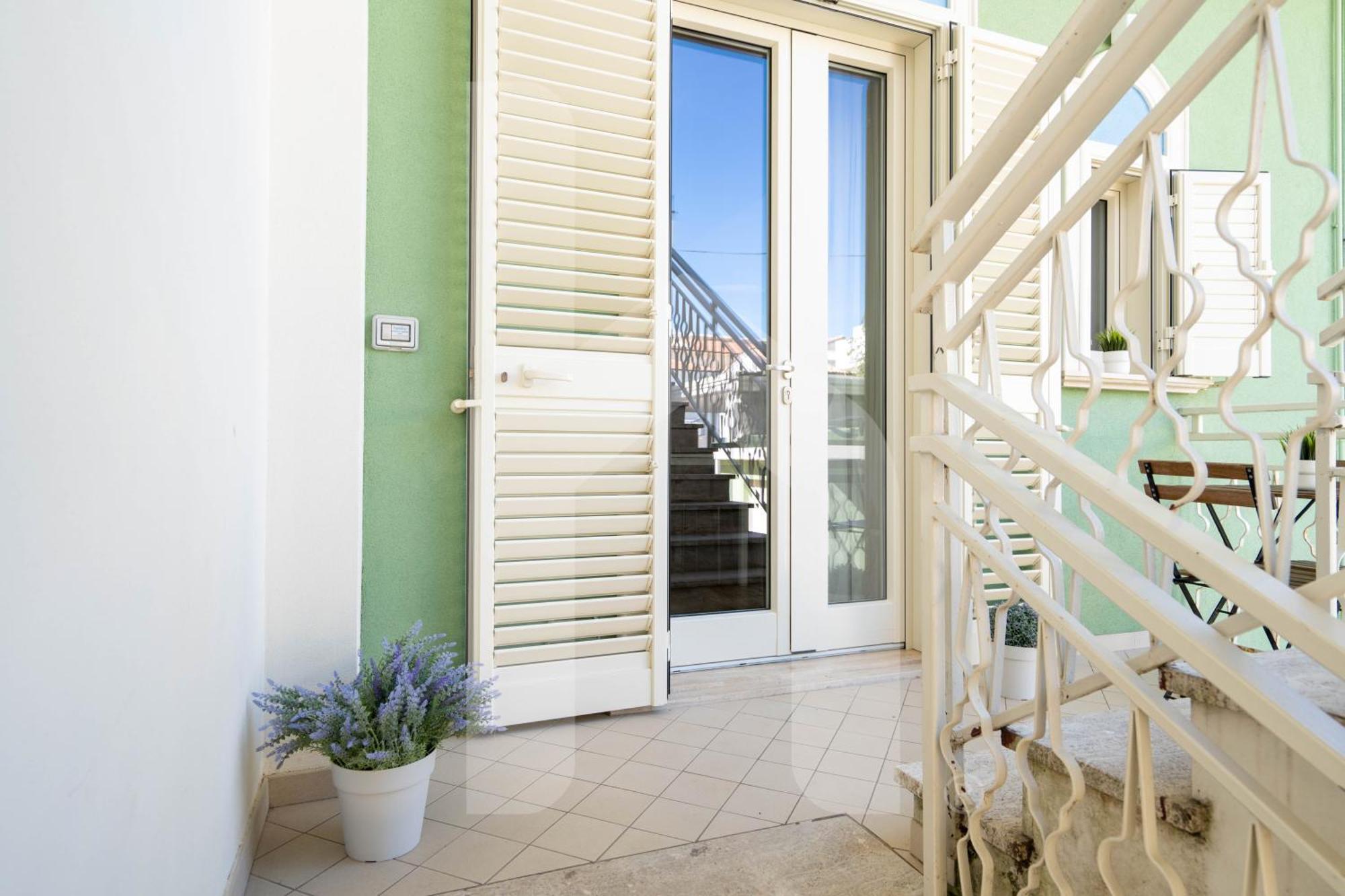 Homiday - Residenza D'Annunzio Apartment ปีเนโต ภายนอก รูปภาพ